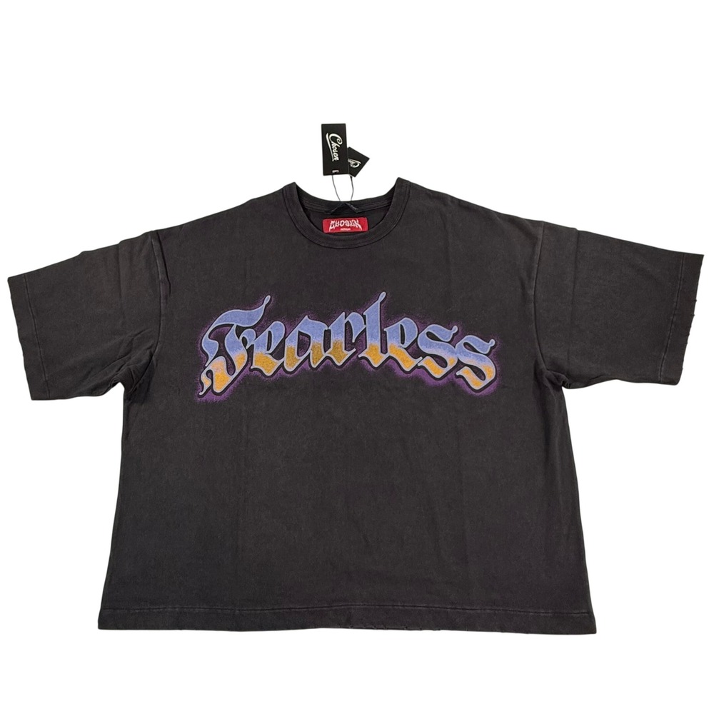 Chosen Fearless Invasion Worldwide UFO Graphic Tee Medium Distressed